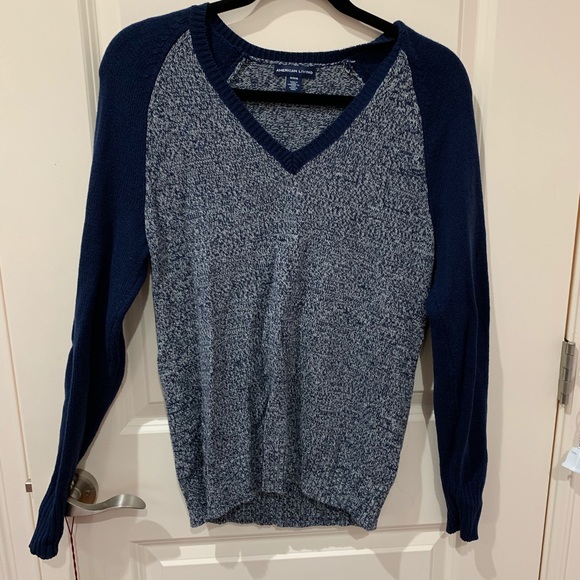 knitted sweater in navy - Picture 3 of 4